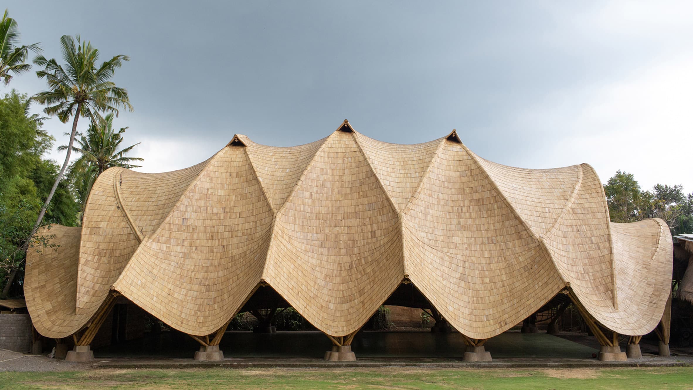 High-tech vs. Low-tech: Where Innovation Meets Asian Craft