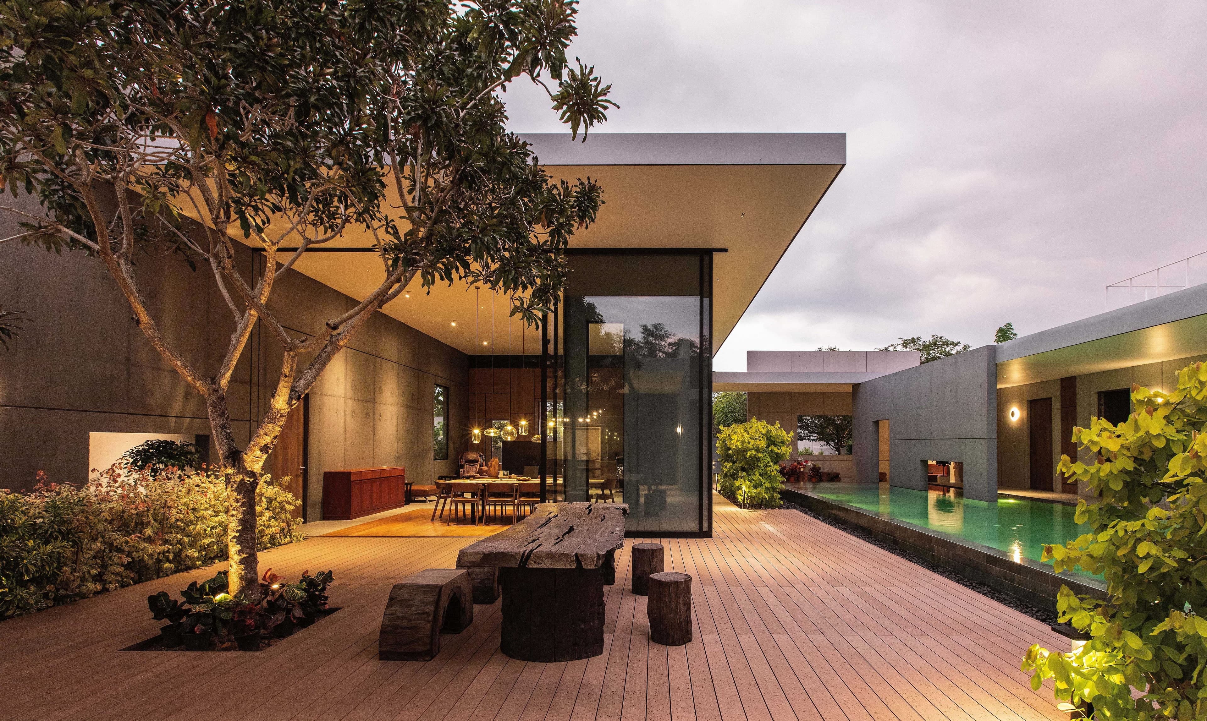 Borderless House